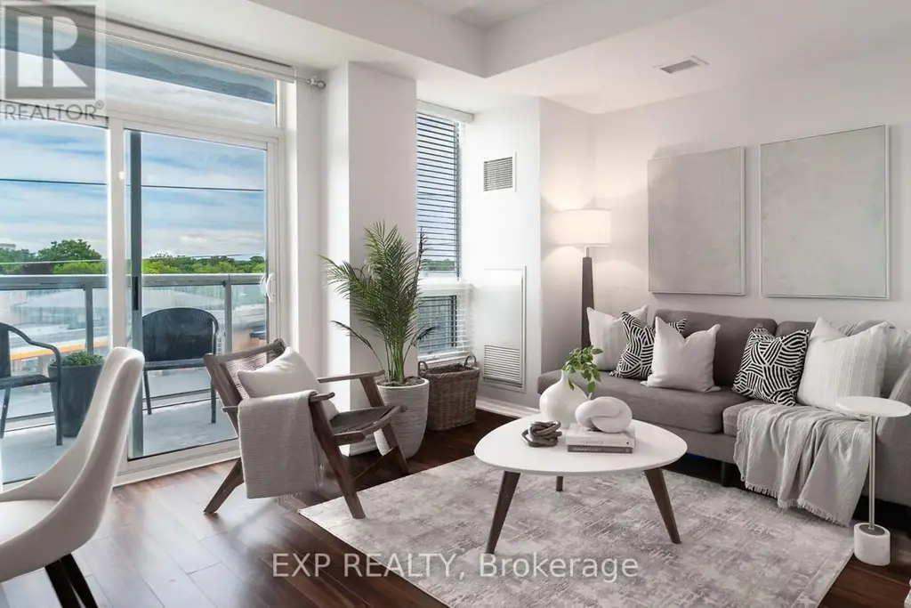 323 - 8323 Kennedy Road, Markham (Village Green-South Unionville)