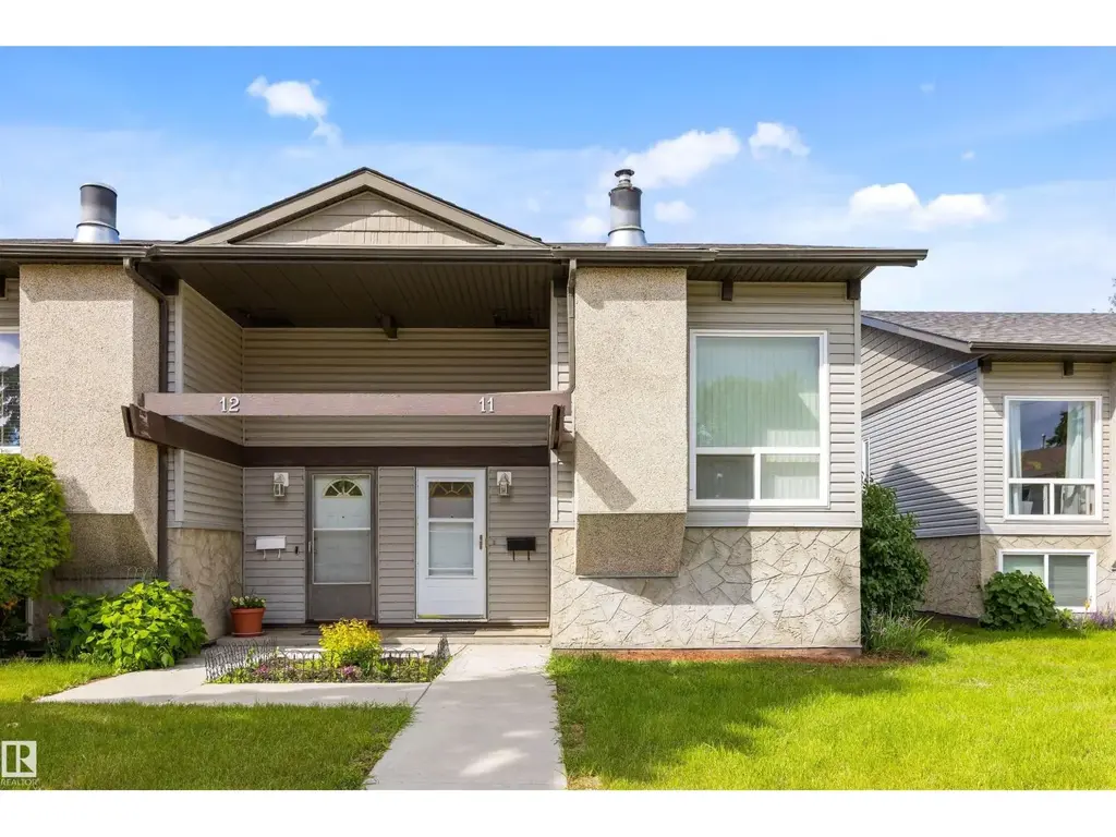 11 Northwoods Vg Nw, Edmonton