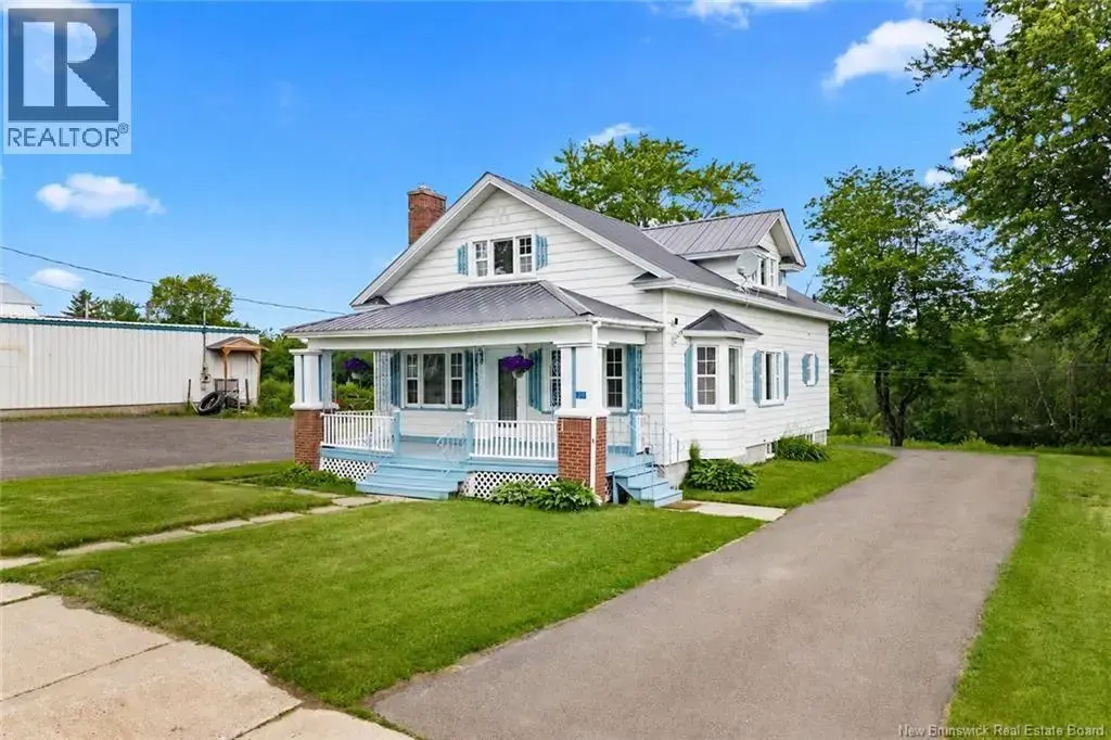 98 Main Street, Minto