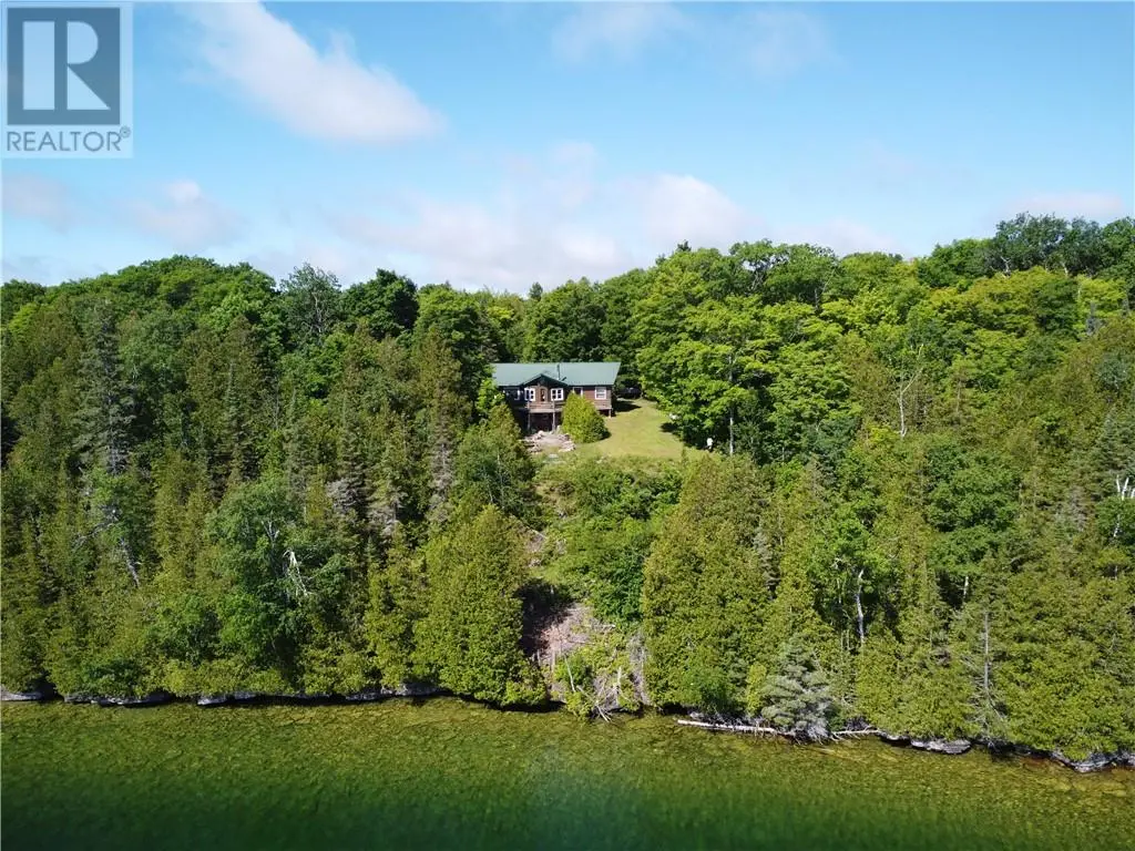 320 Perivale Rd W., Spring Bay