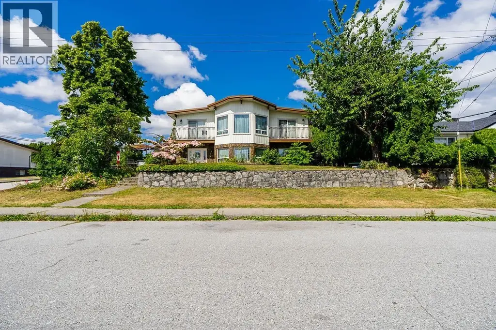 5089 Inman Avenue, Burnaby