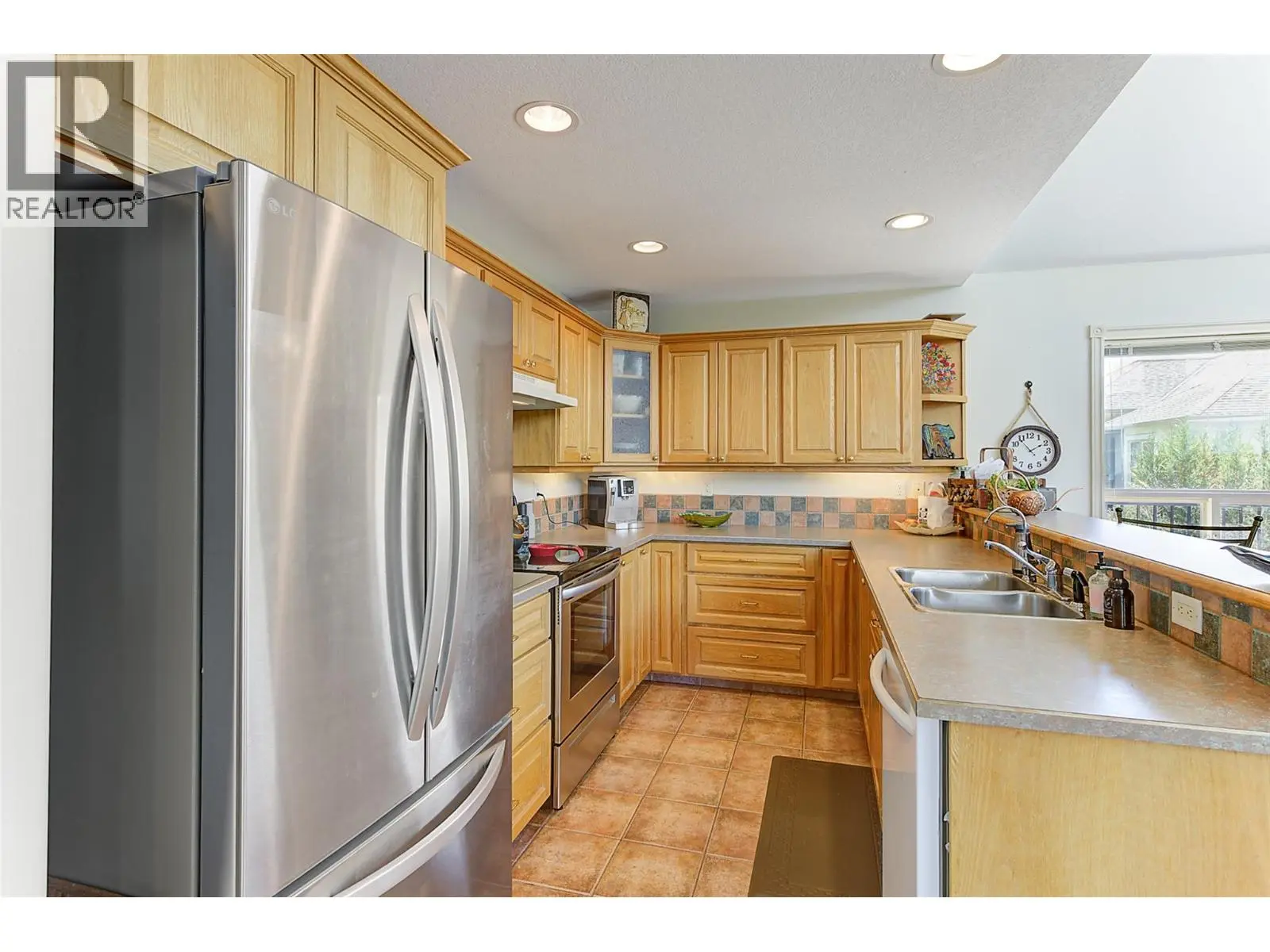 16490 Commonage Road. Lake Country, British Columbia