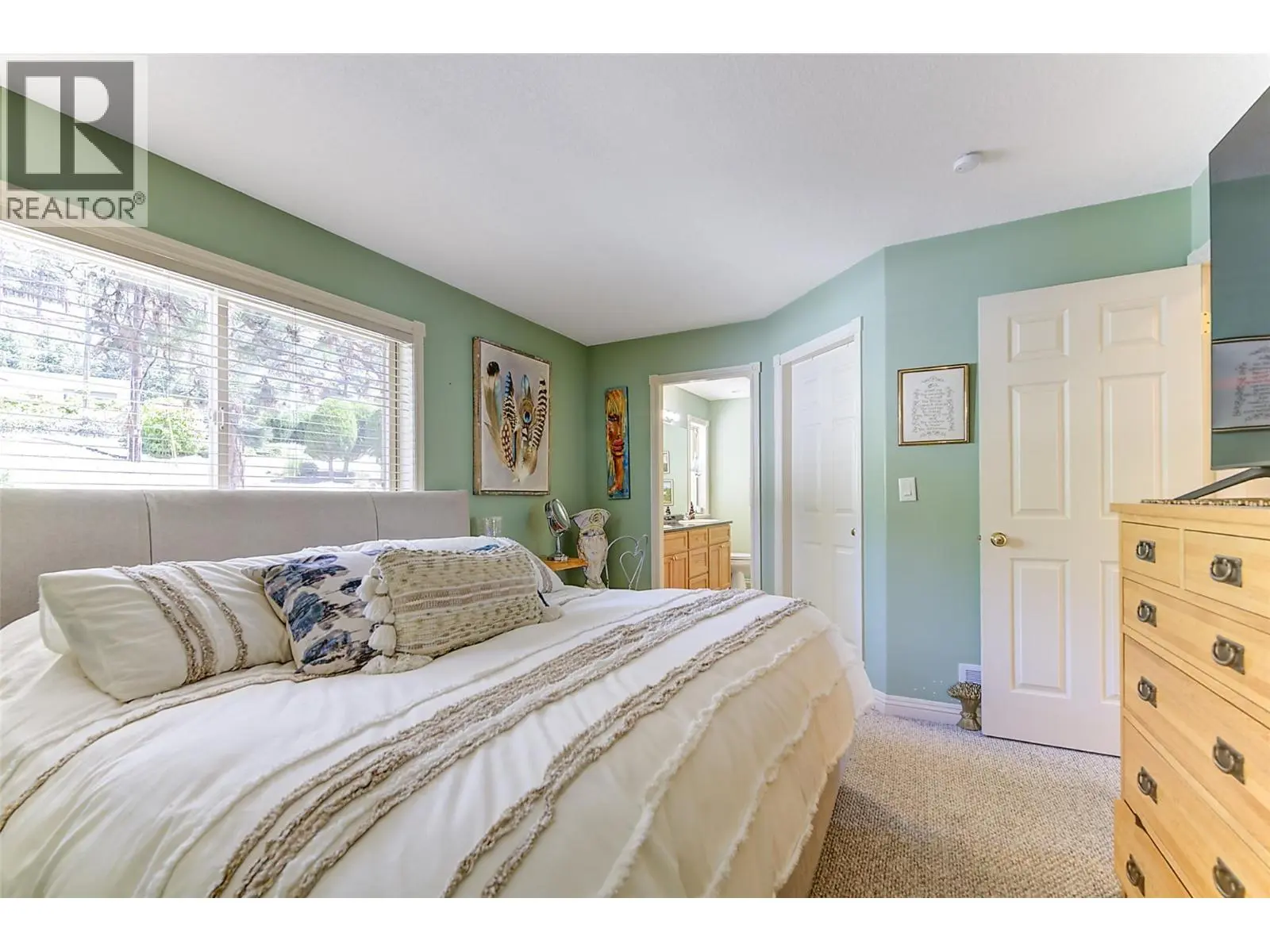 16490 Commonage Road. Lake Country, British Columbia