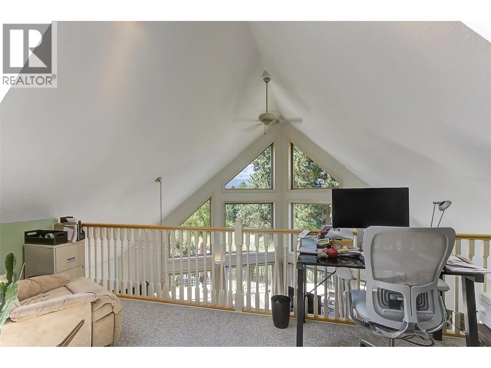 16490 Commonage Road. Lake Country, British Columbia