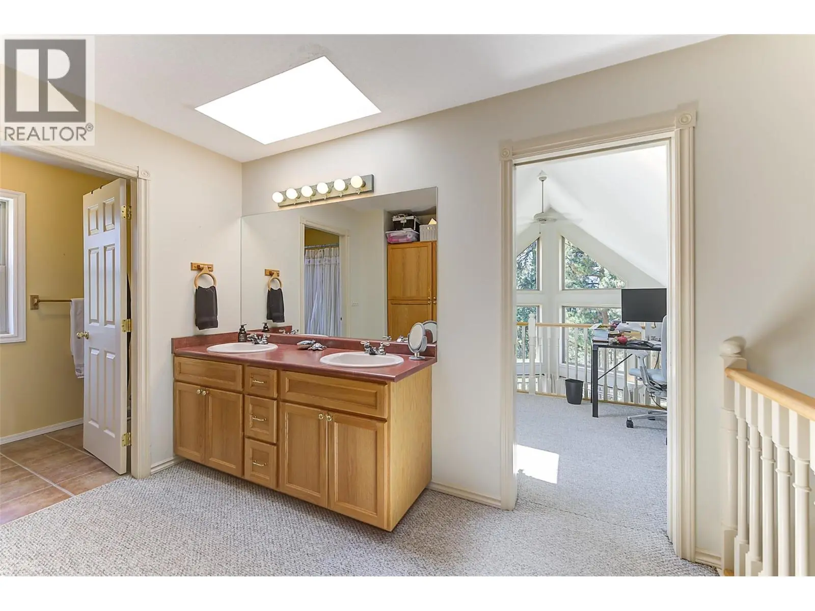 16490 Commonage Road. Lake Country, British Columbia