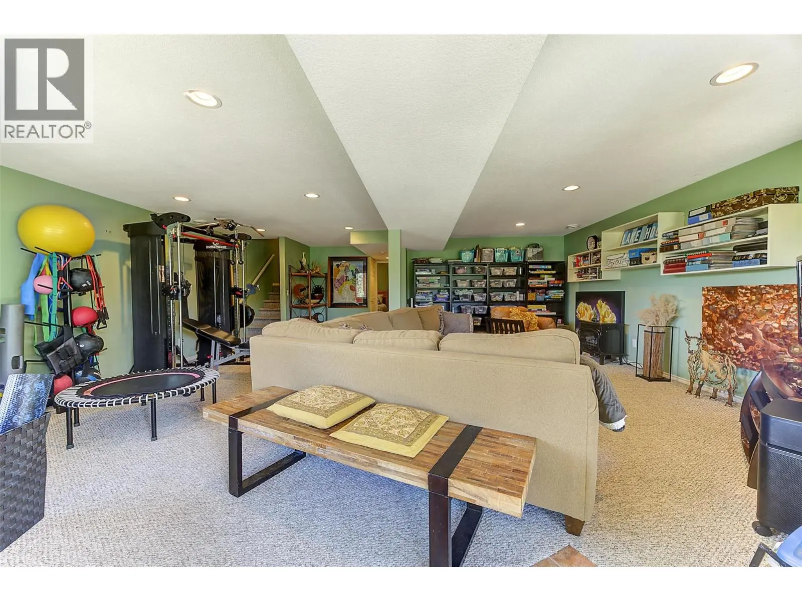16490 Commonage Road. Lake Country, British Columbia