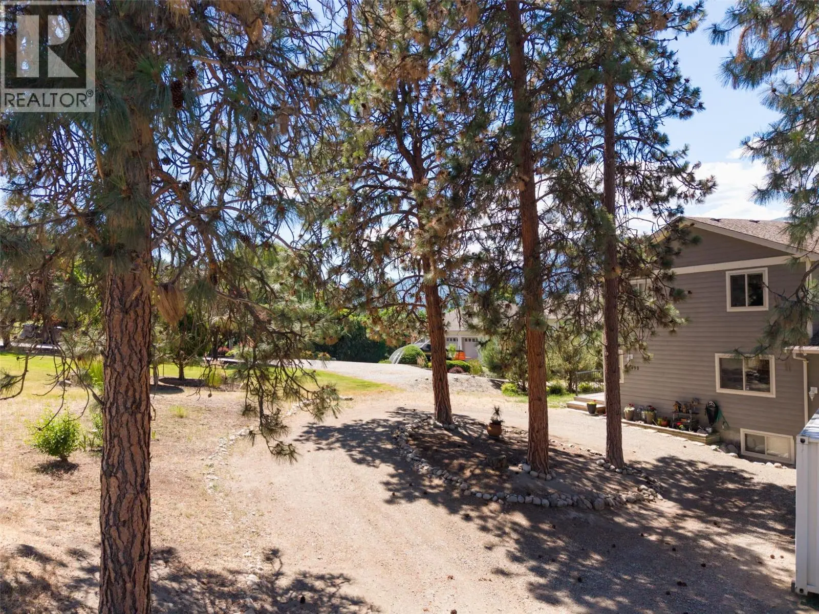 16490 Commonage Road. Lake Country, British Columbia