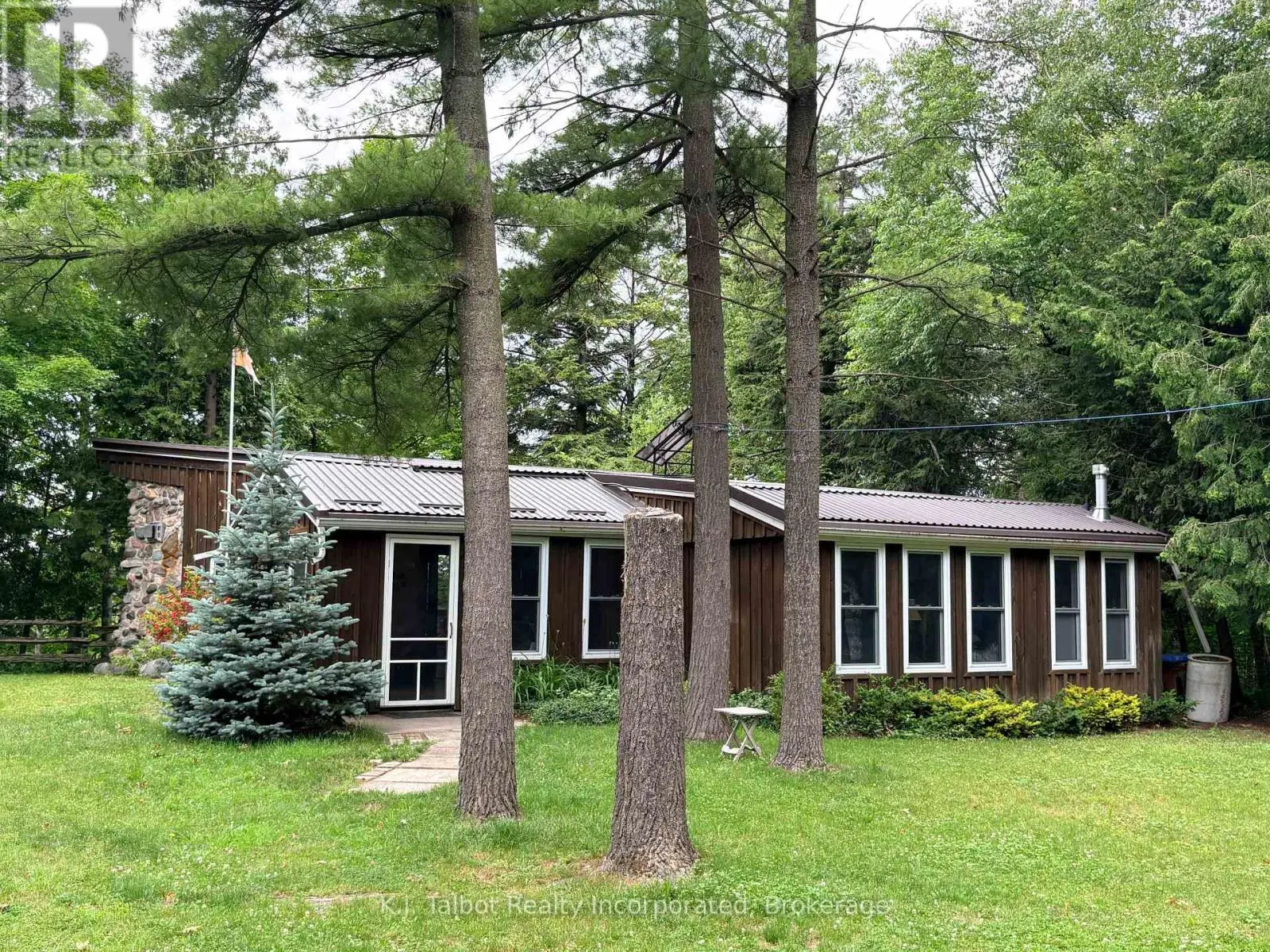 81001 Falls Road, Central Huron (Goderich)