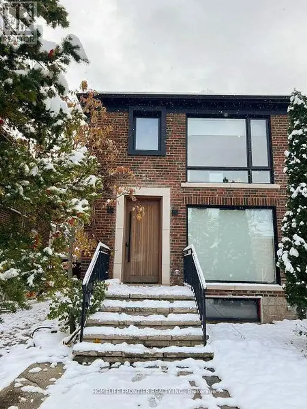 127 Glenvale Boulevard, Toronto (Leaside)