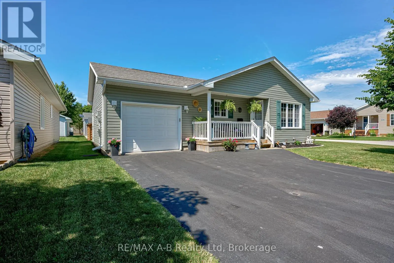 12 Kellestine Drive, Strathroy-Caradoc (SE)