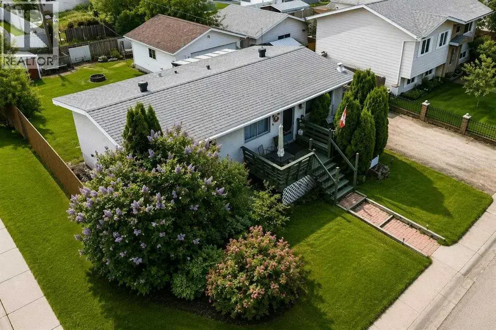 1121 56 Street, Edson