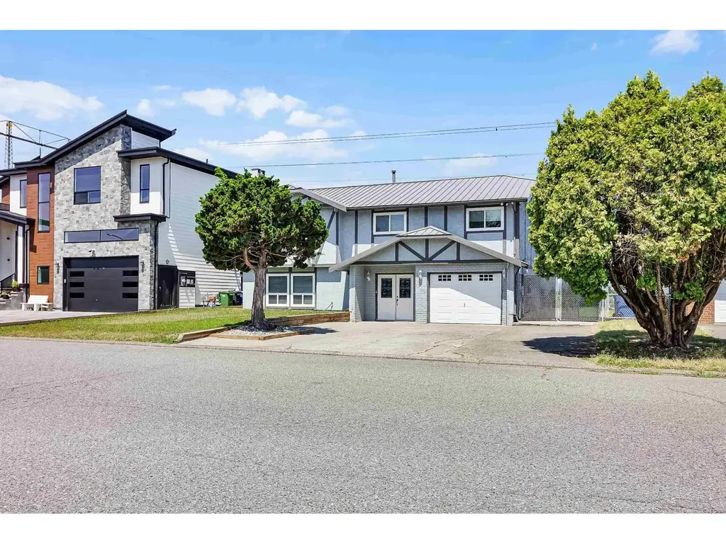 32745 Okanagan Drive, Abbotsford
