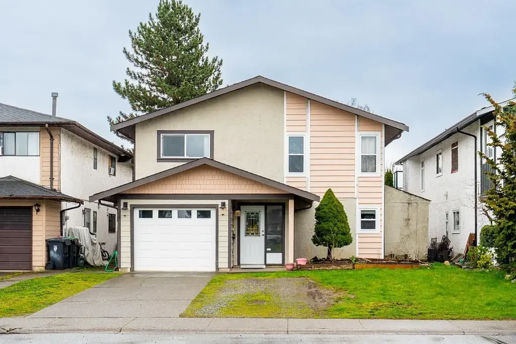2262 Willoughby Way, Langley