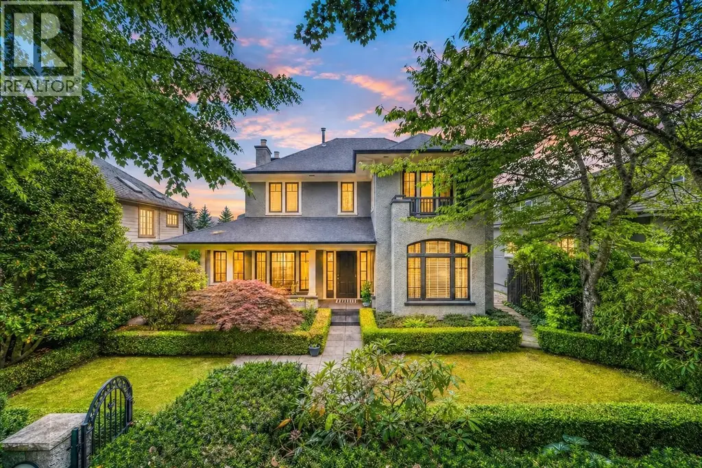 2599 W 36th Avenue, Vancouver