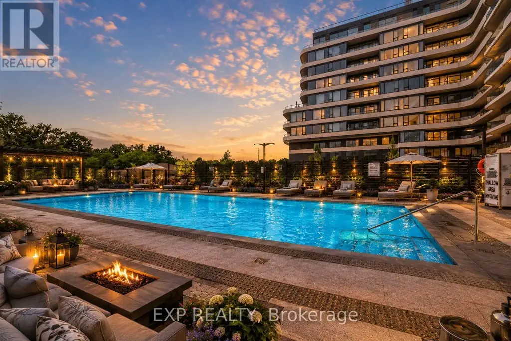 235 - 8188 Yonge Street, Vaughan (Uplands)
