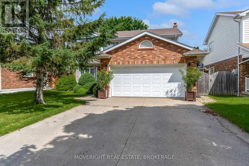 7 Bahama Bay, St. Catharines (Bunting/Linwell)