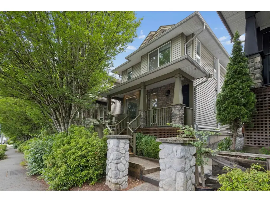 8838 216 Street, Langley