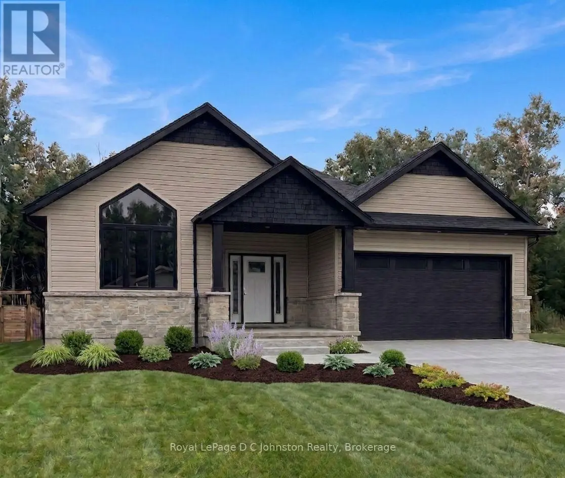 14 Lakeforest Drive, Saugeen Shores