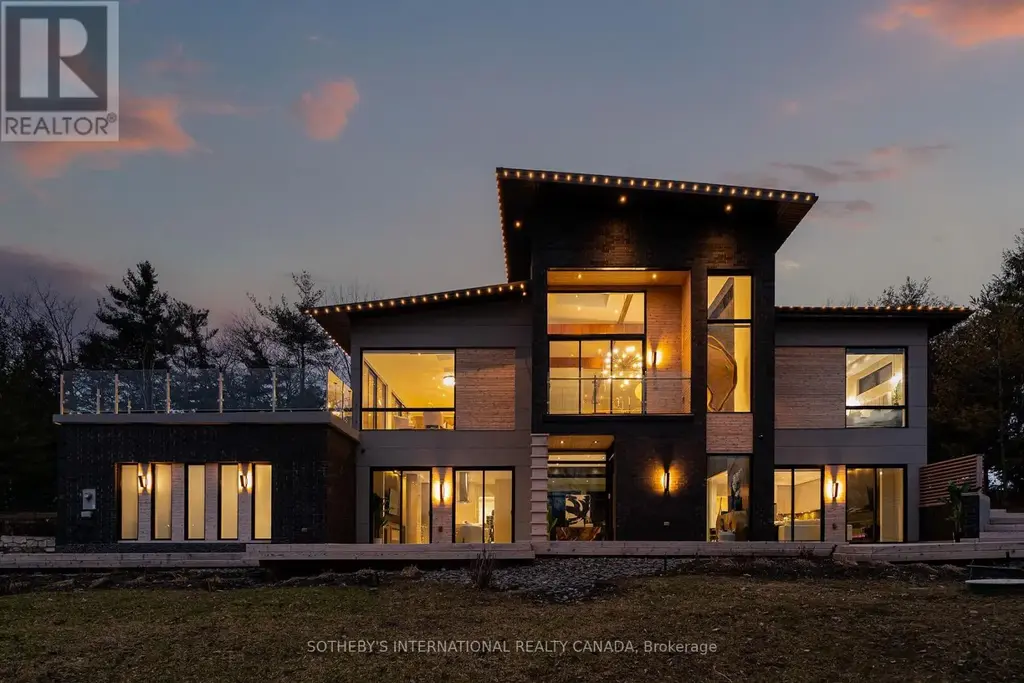 4599 Langstaff Road, Vaughan (East Woodbridge)