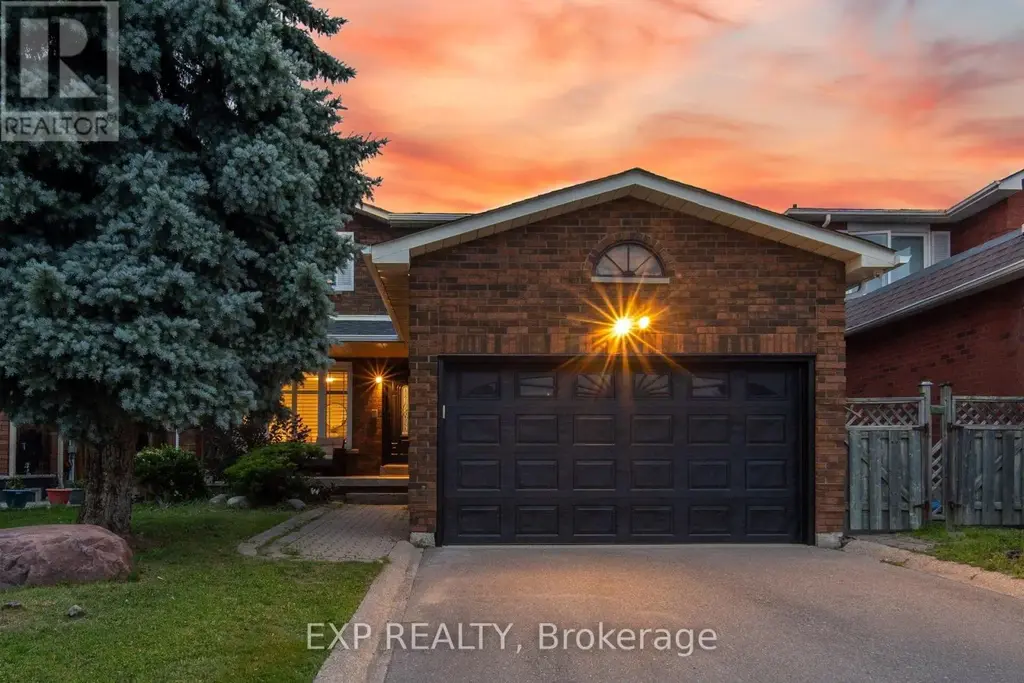 70 Embassy Drive, Vaughan (East Woodbridge)