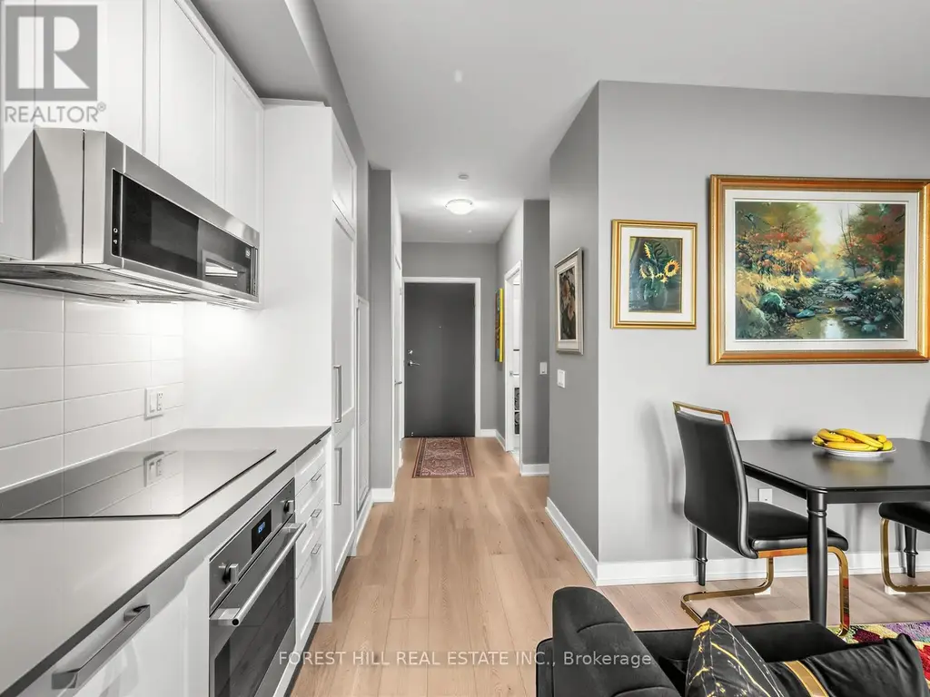 703 - 250 Lawrence Avenue W, Toronto (Lawrence Park North)