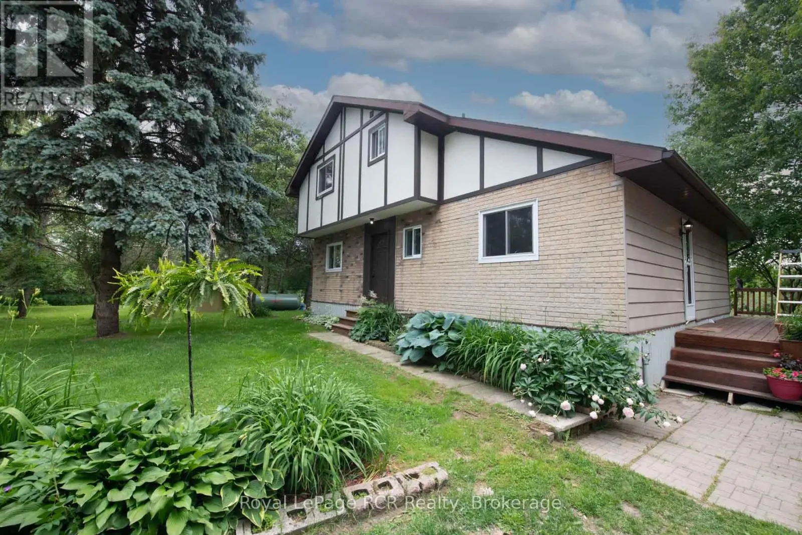 7589 Highway 89 E, Wellington North