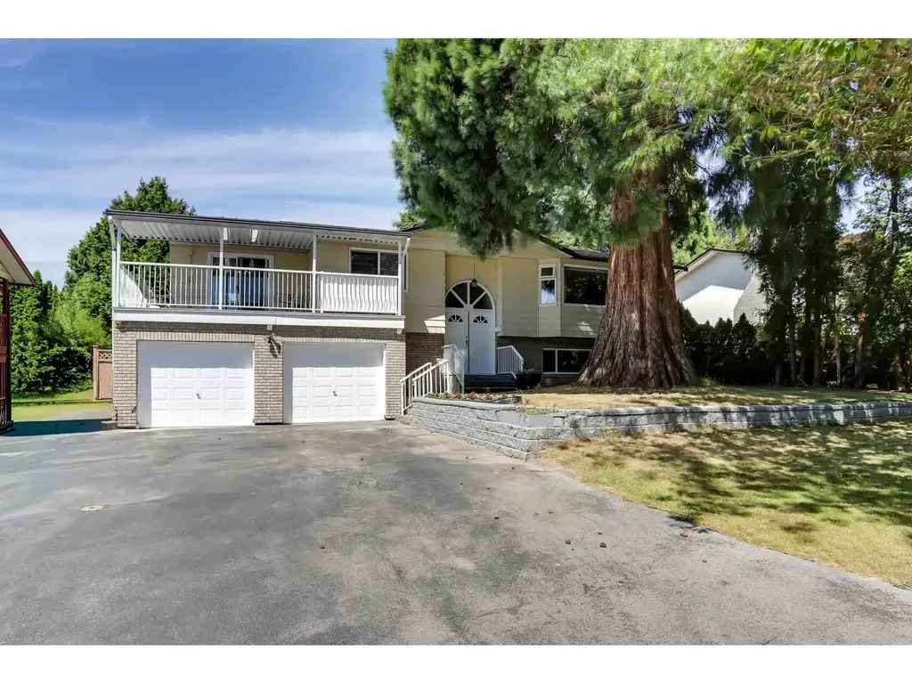 15135 86b Avenue, Surrey