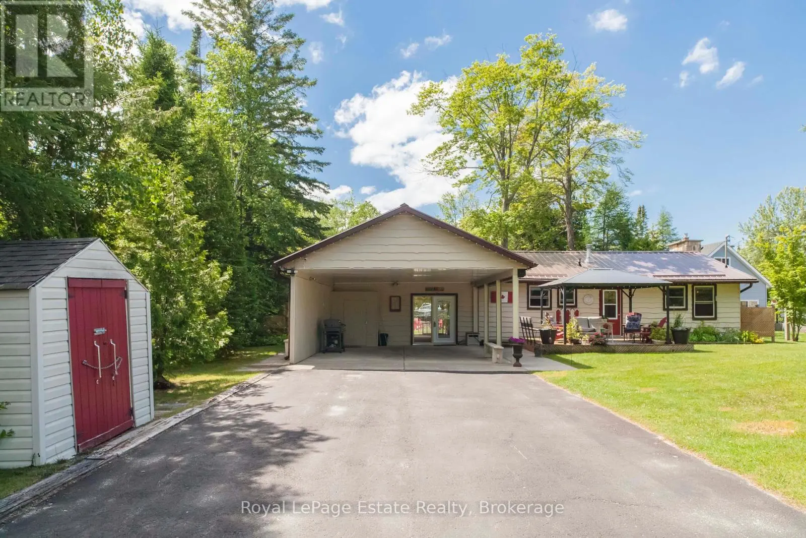 326 Lindsay Street, South Bruce Peninsula