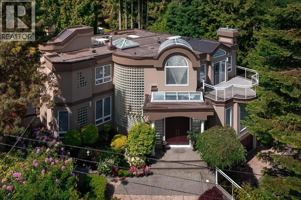 5809 Sperling Avenue, Burnaby