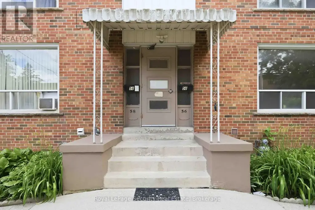 3 - 58 Leduc Drive, Toronto (Rexdale-Kipling)