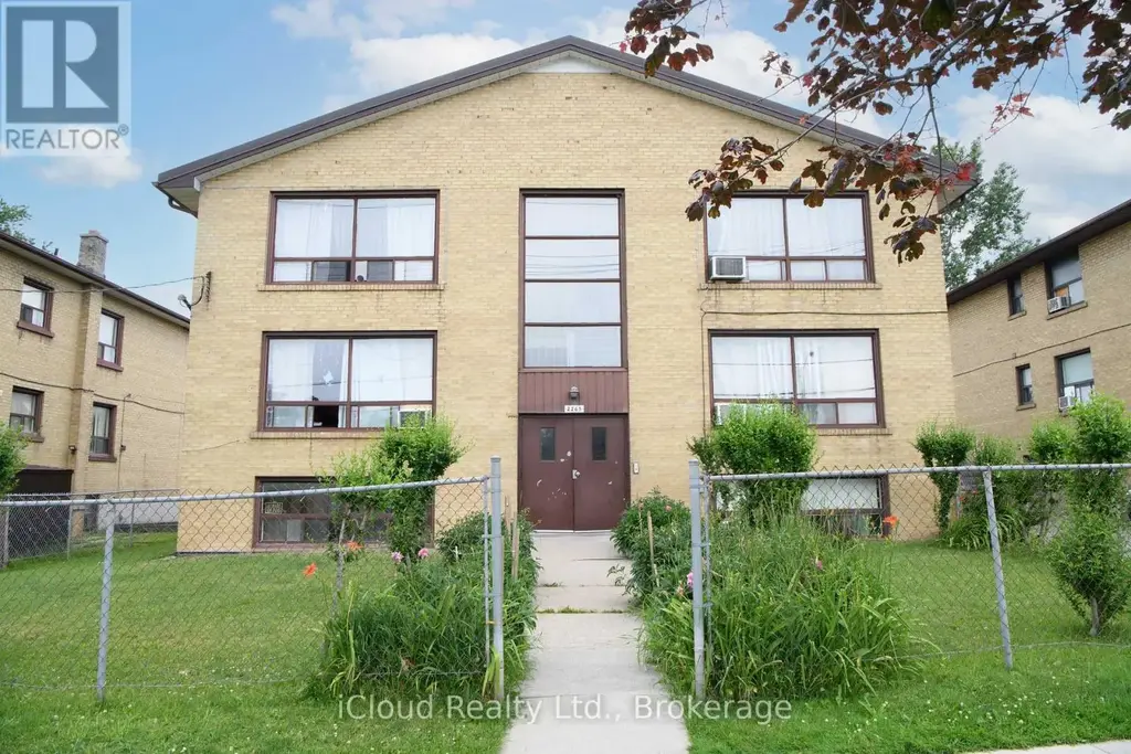 2265 Kipling Avenue, Toronto (Rexdale-Kipling)