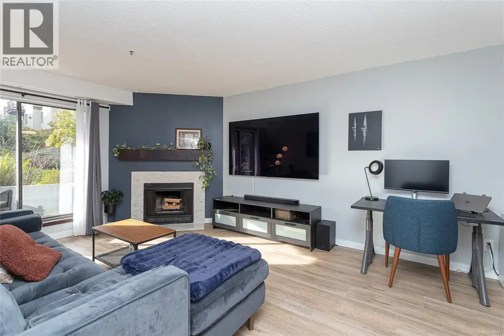 109 1655 Begbie St, Victoria