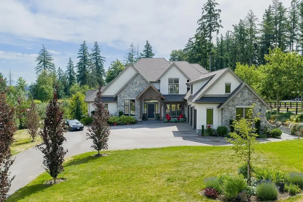 142 208 Street, Langley