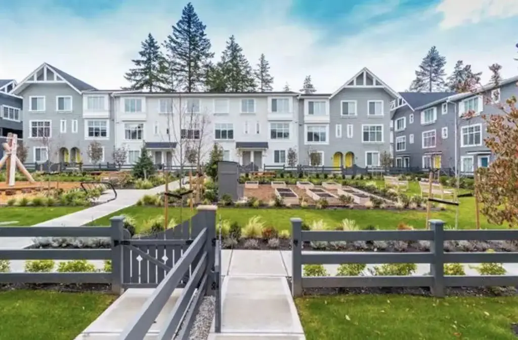 61 16678 25 Ave, Surrey