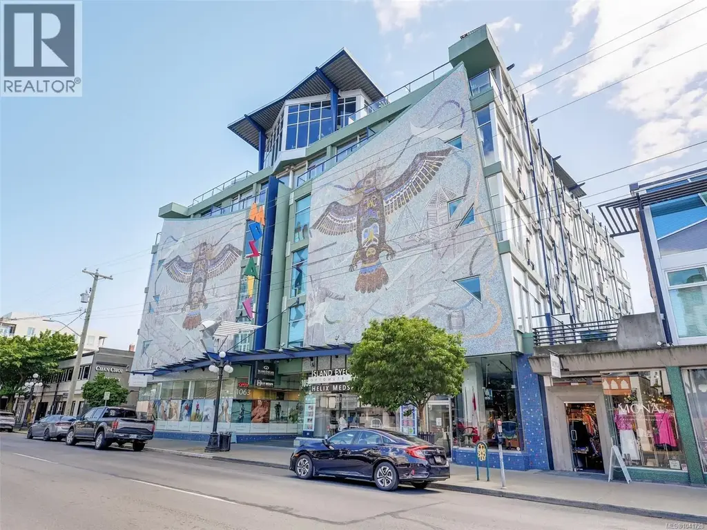315 1061 Fort St, Victoria