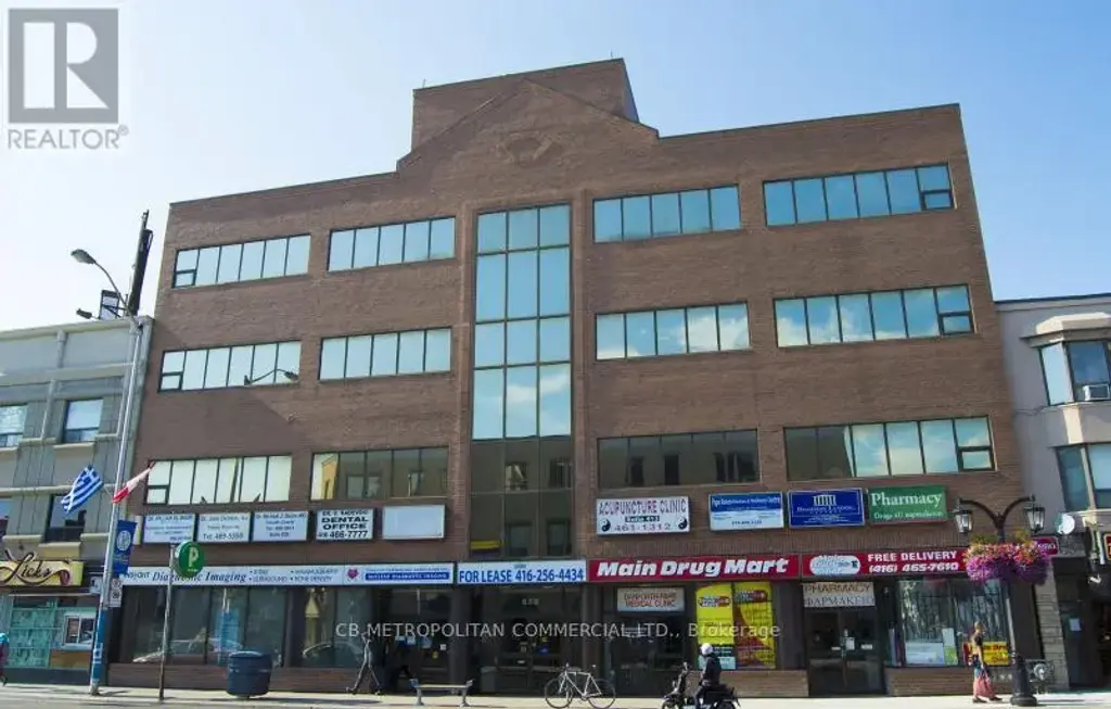 300 - 658 Danforth Avenue, Toronto (Danforth)