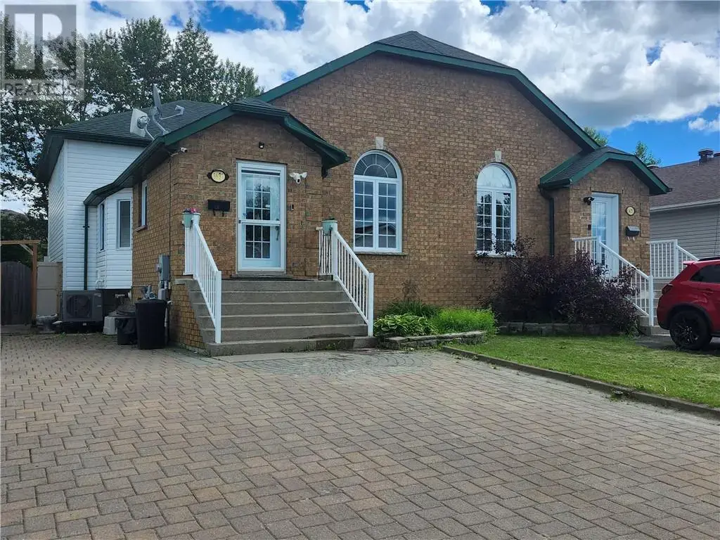3637 Keith Avenue, Chelmsford