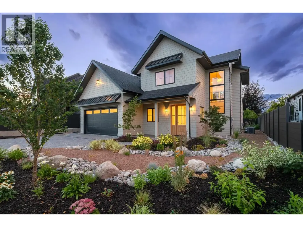 1502 Laidlaw Street, Summerland