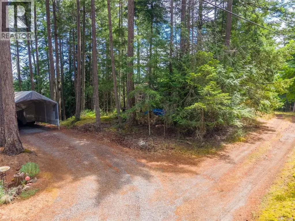 4611 Mate Rd, Pender Island