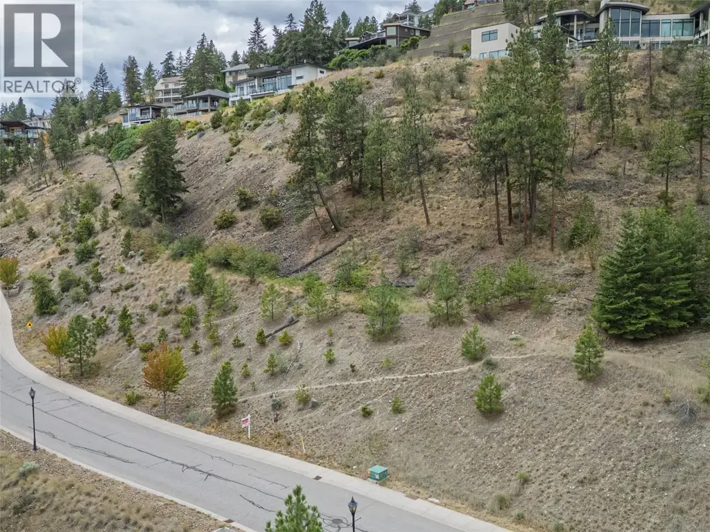 1712 Scott Crescent Unit# 35, West Kelowna