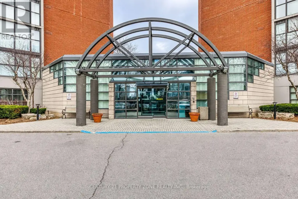 115 - 4185 Shipp Drive, Mississauga (City Centre)