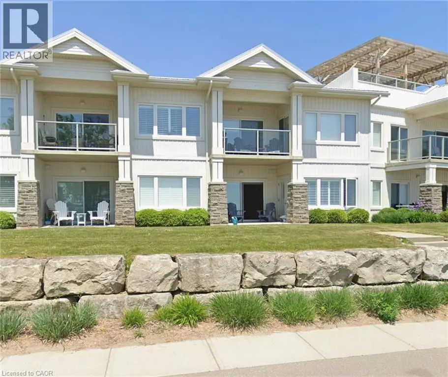 12 Erie Boulevard Unit# 203, Long Point
