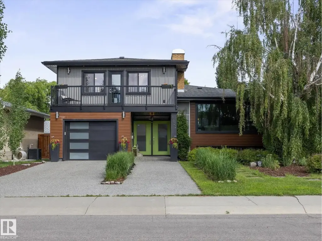 8822 161 St Nw, Edmonton