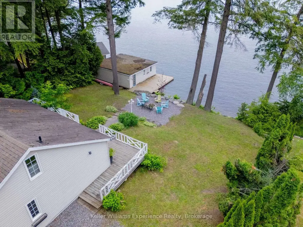 2 - 1018 Georgina Way, Gravenhurst (Muskoka (S))