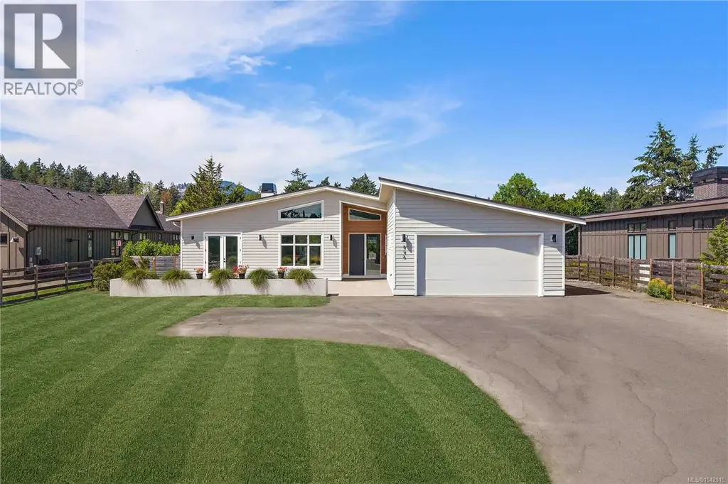 846 Birch Rd, North Saanich
