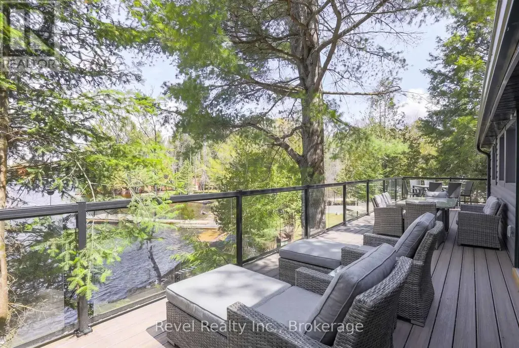 1129 Lakeshore Road, Highlands East (Glamorgan)