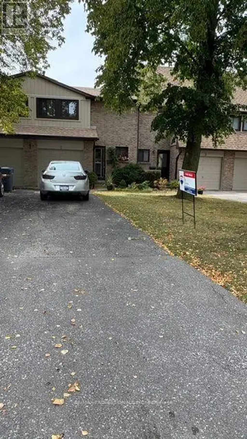 #2 - 3345 Silverado Drive, Mississauga (Mississauga Valleys)