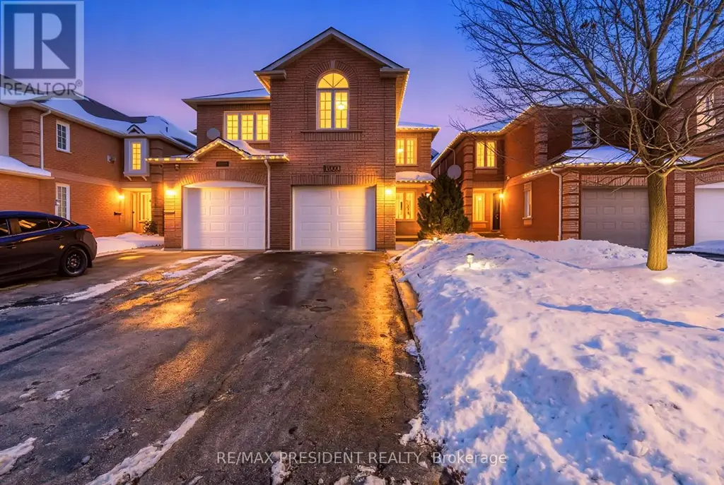 7031 Graydon Court, Mississauga (Lisgar)