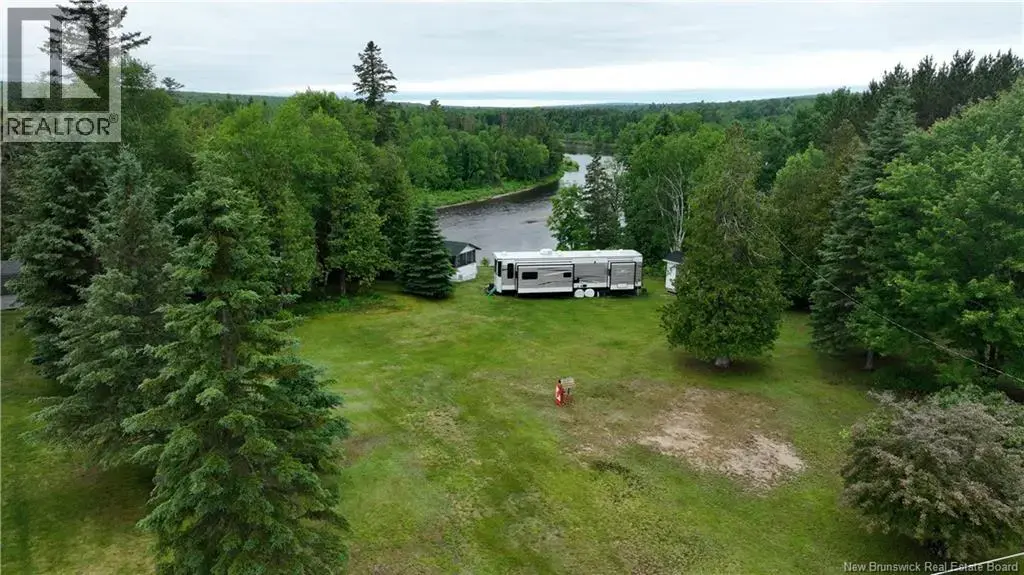 145 Halcomb Road, Halcomb