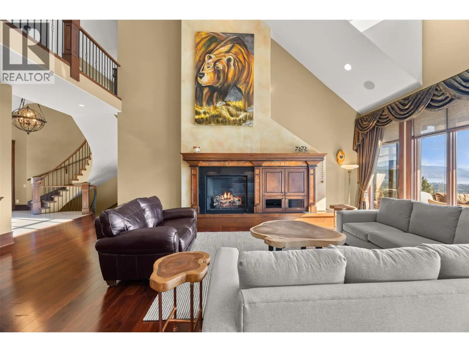2449 Selkirk Drive. Kelowna, British Columbia